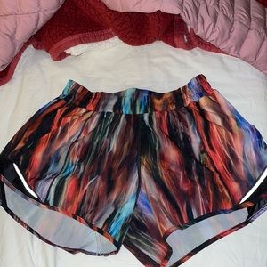 Multi color lululemon hottty hot shorts 4 inch